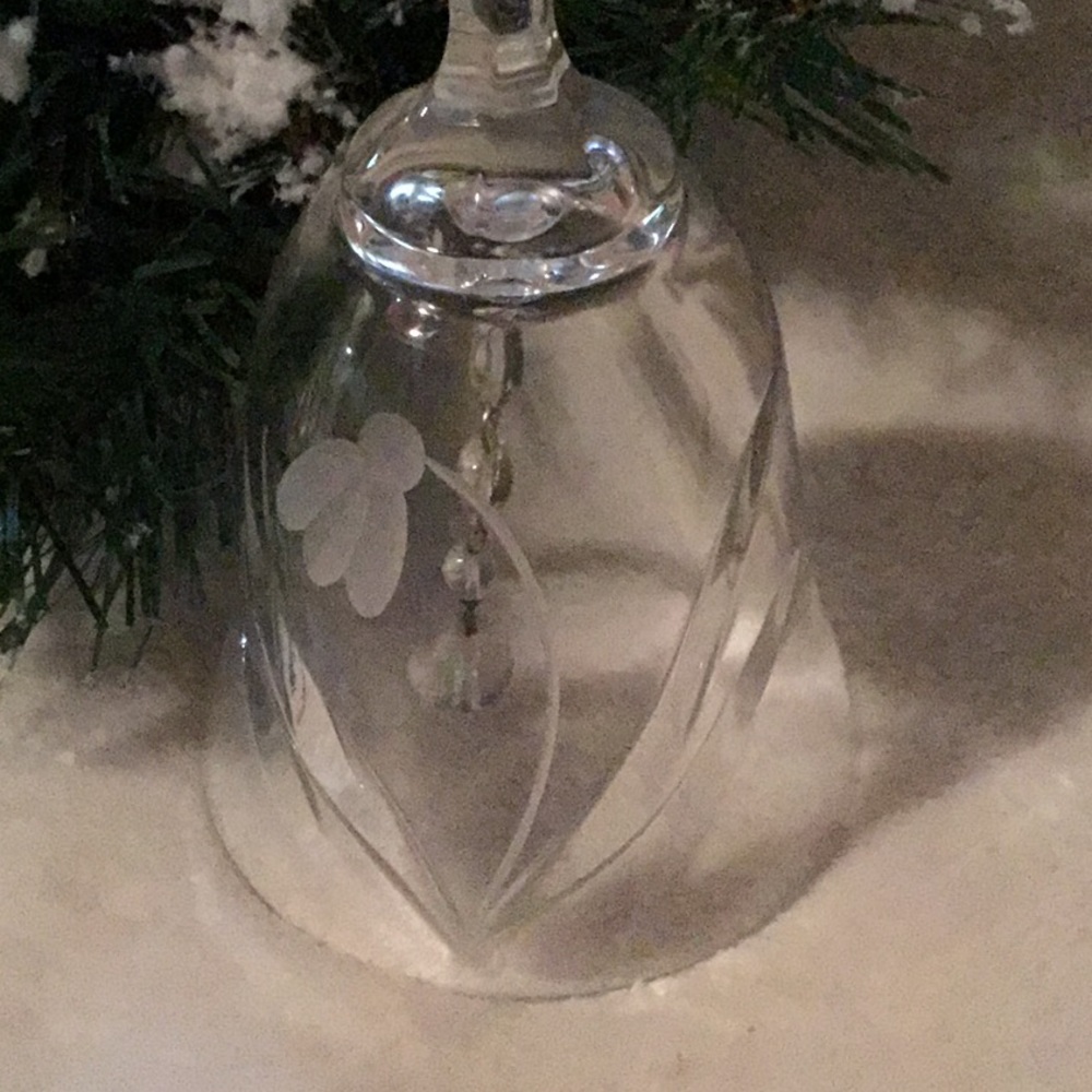 Cor Snowdrop Table Bell- Germany - Picture 2 of 5